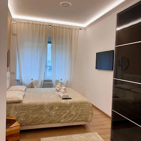 Domus - Skyline Piazzale Loreto * Milan