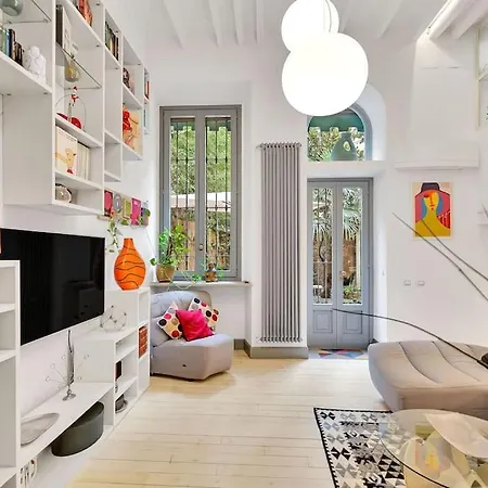 Hébergement de vacances Garden, Charme And Luxury In The Center Of *