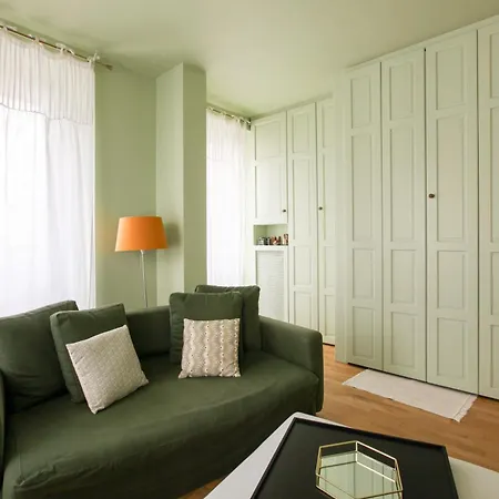 Moscova Open Space Close To Brera District Daire *