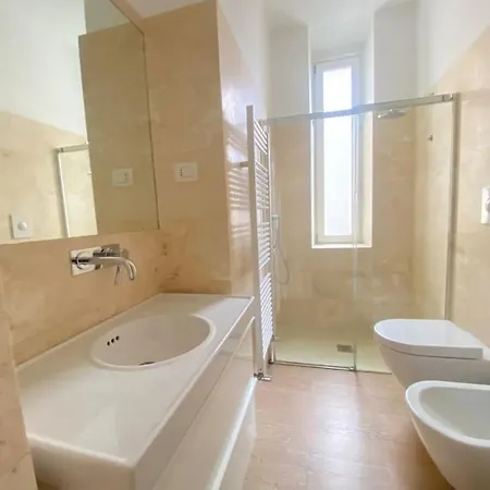 Apartment Isola Porta Nuova *