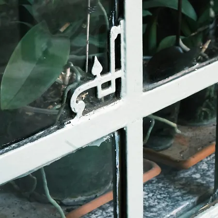 Comecasa Modern Crocetta M3 Milan