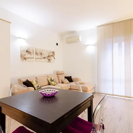 Apartment Design - Bezzi 79 *