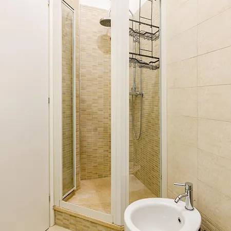 Design - Bezzi 79 Apartment