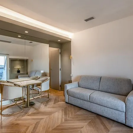 Luxury Skyview - Citylife - Mico Milan