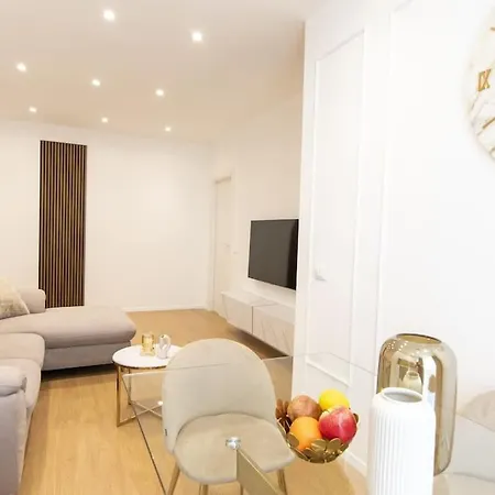 We - Prada Luxury * Милан