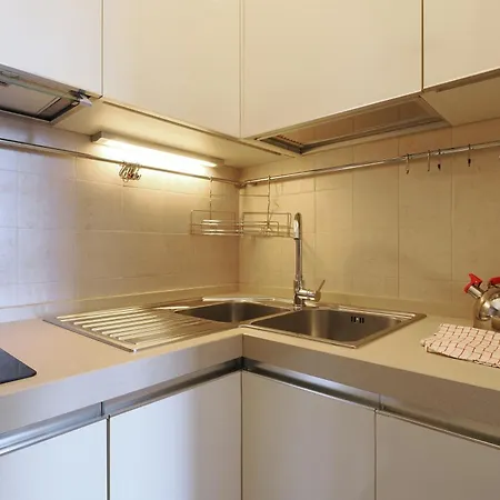 Appartement Primopiano - Stefini Milaan