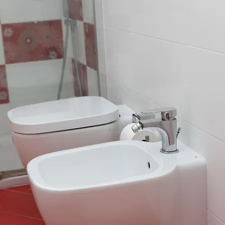 Deluxe With Free Wifi And Netflix * Milano