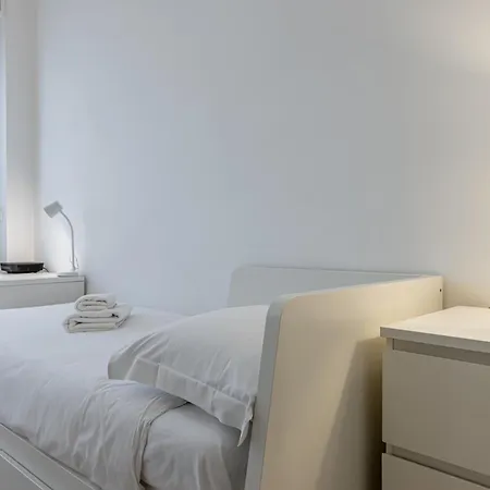 Cortivo - Piola 8 - Metro Apartment Milan