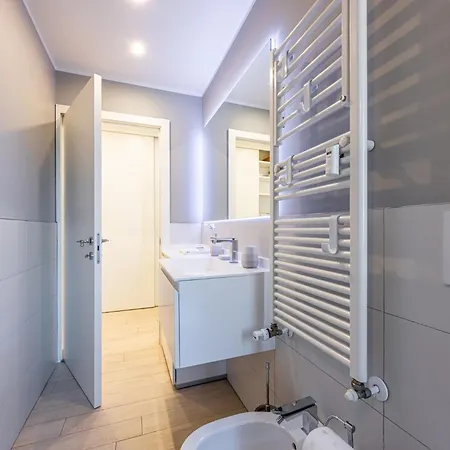 Cortivo - Piola 8 - Metro ミラノ