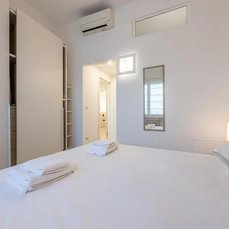 Cortivo - Piola 8 - Metro Apartment