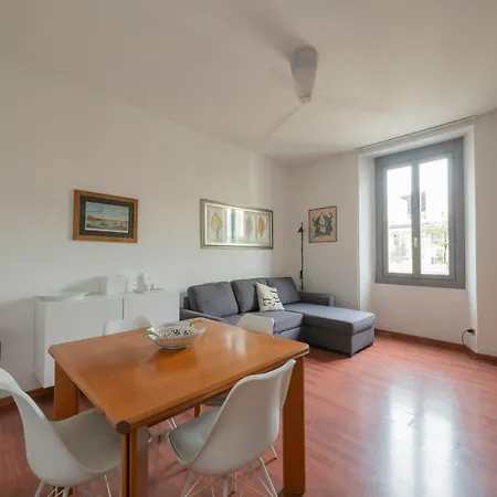 Apartment Youhosty - Panfilo Castaldi 26