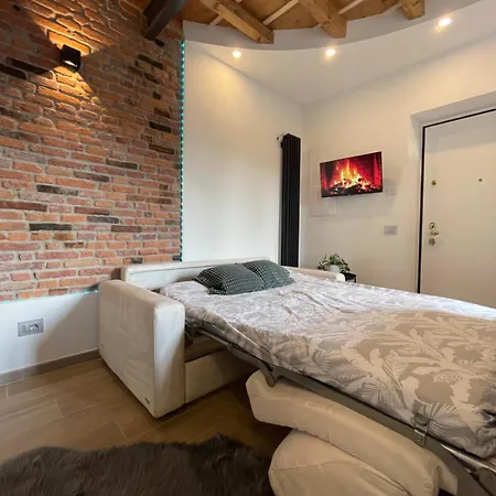 Appartamento Chiesa Rossa-loft And Apartments-navigli Milano