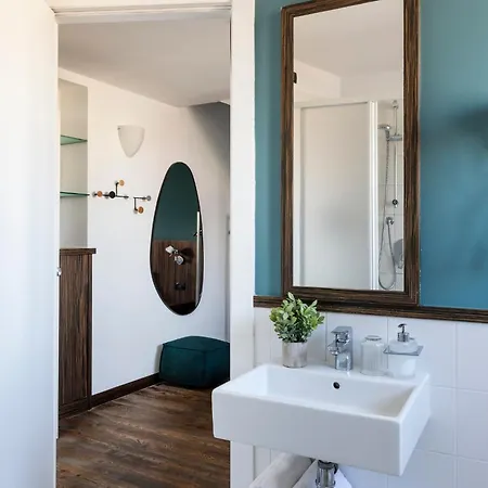 بيت ضيافة Easylife - In Colonne San Lorenzo 3*