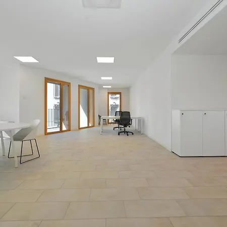 Luxury Con Terrazza, Palestra, Cowork & Box Privato