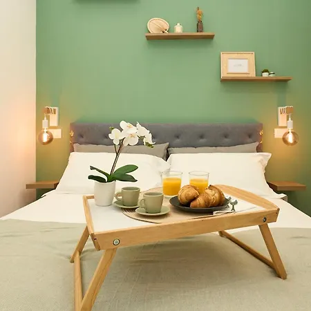 Duomo 10 Min - Cozy With Netflix & Wifi Apartament *