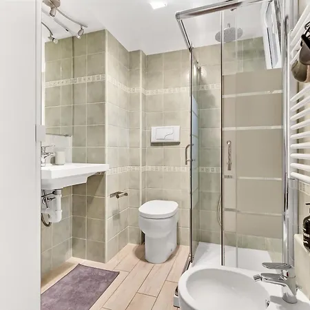 Charming And Large - 4 People - Fiera & Duomo * Μιλάνο