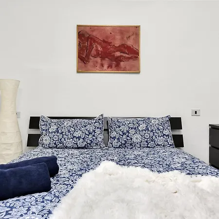 Charming And Large - 4 People - Fiera & Duomo *