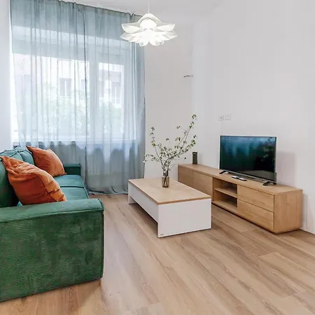 Twin - Cozy Chic In Santa Sofia Mm4 Mailand