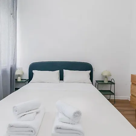 Twin - Cozy Chic In Santa Sofia Mm4 4*