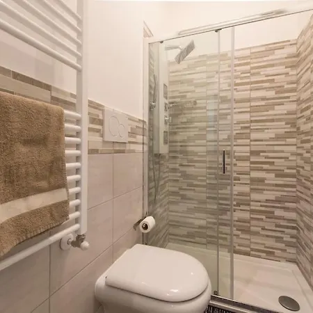 Central Lepetit Apartment Comfort * Μιλάνο