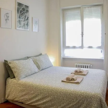 House - 20 Min From Center, Free Wifi And Private Parking