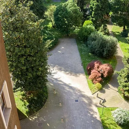 House - 20 Min From Center, Free Wifi And Private Parking *