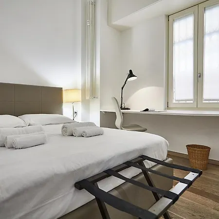 Lägenhet Moderno Trilocale Moscova Brera Milano