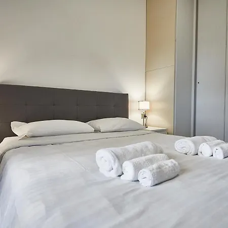Moderno Trilocale Moscova Brera Lägenhet Milano