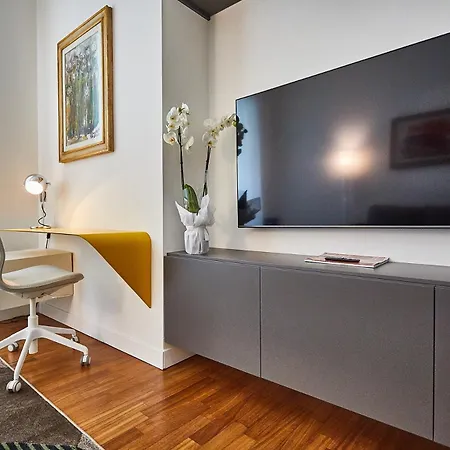 Lägenhet Moderno Trilocale Moscova Brera Milano