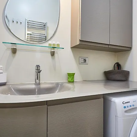 Apartment Moderno Trilocale Moscova Brera Milan