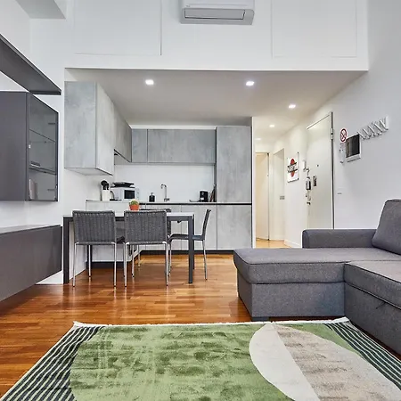 Moderno Trilocale Moscova Brera Apartment