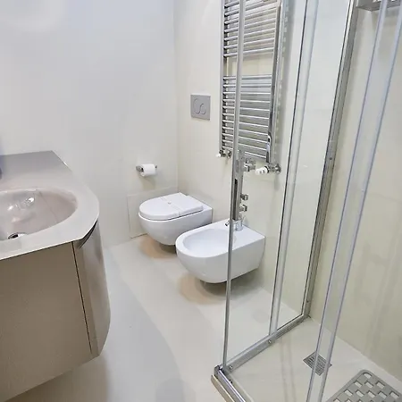 Moderno Trilocale Moscova Brera * Milan