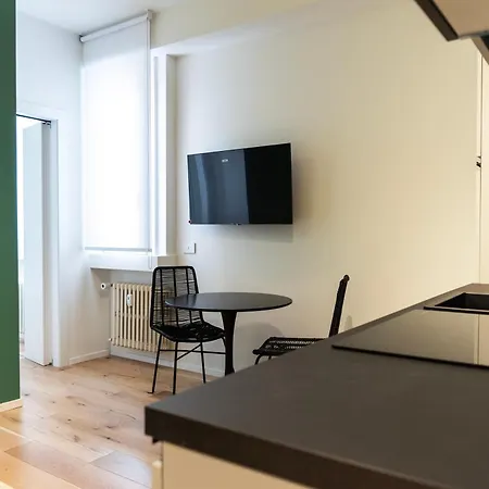 Youhosty - Perego 7 Sx Milano