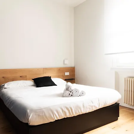 Youhosty - Perego 7 Dx Appartement *