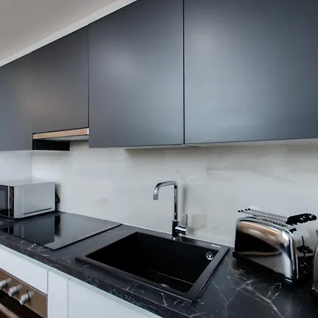 Vivimihome - Alexander *