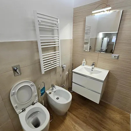 公寓 Navigli Stylish Underground Nearby For 4 Guests
