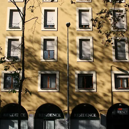 Apart-hotel Domus Milão