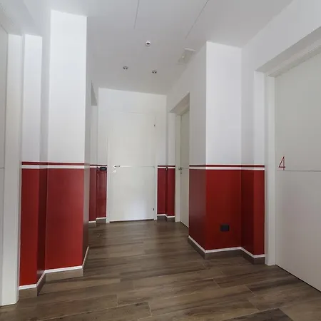 Konukevi Ai Due Orsi 4*