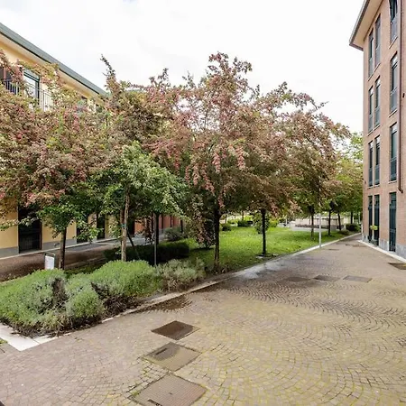 Urban House - Exclusive Park House Navigli Center Milan