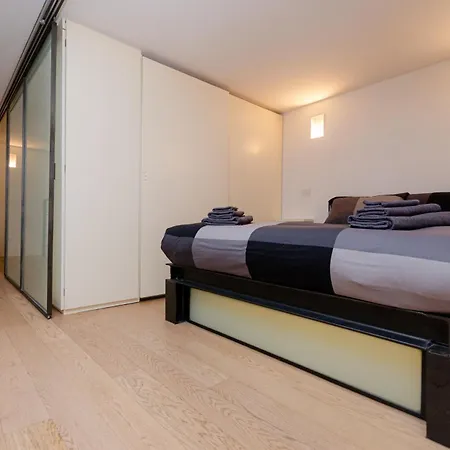 Appartement Vivimihome Loft Su Due Livelli Con Terrazzo Milaan