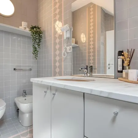 Royal -montenapoleone-