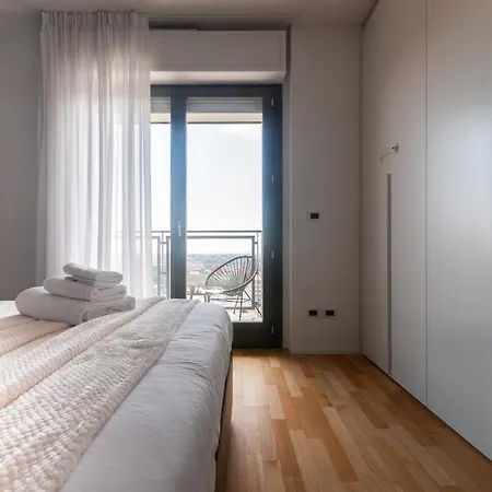 With Panoramic View Of And Public Free Parking Lot Milan