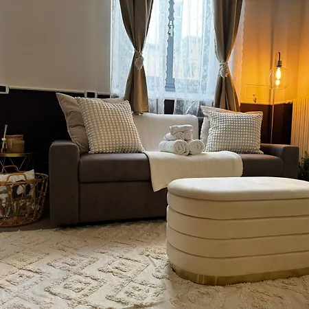 Apartment Regina In Verona - Sky Tv, Wifi E Breakfast Box *