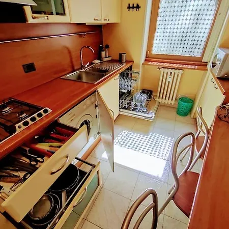 Apartman Mi Affaccio Sulla Piazza Milánó