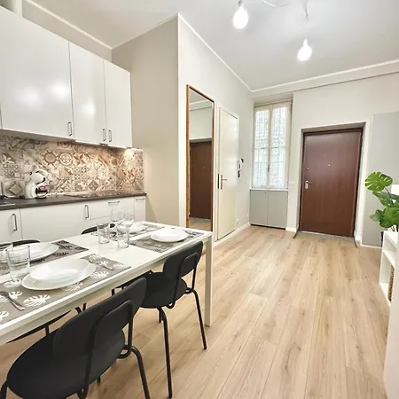 דירה Le14 Duomo-loreto Acomfortable מילאנו