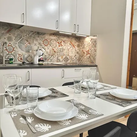 Le14 Duomo-loreto Acomfortable