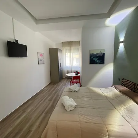 Design Navigli ميلان