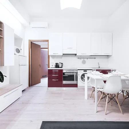 Easylife - - Giusti 5 - Sarpi ミラノ