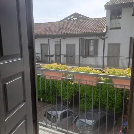 Via Comune Antico Apartman Milánó