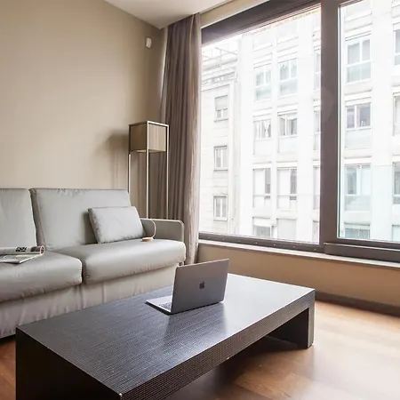 Appartamento Nj Hotels&apartments San Pietro All'orto 6 Milano
